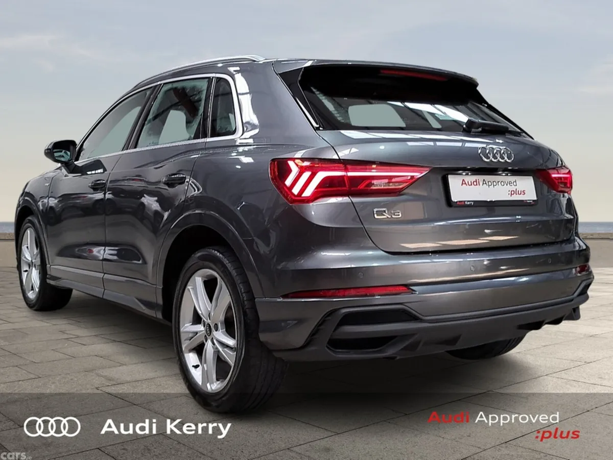 Audi Q3 SUV, Diesel, 2023, Grey