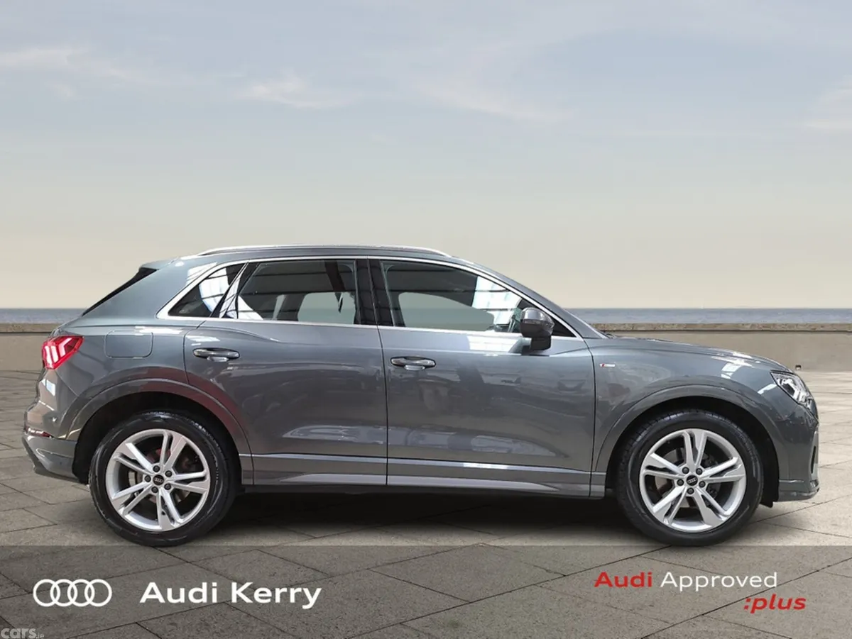 Audi Q3 SUV, Diesel, 2023, Grey