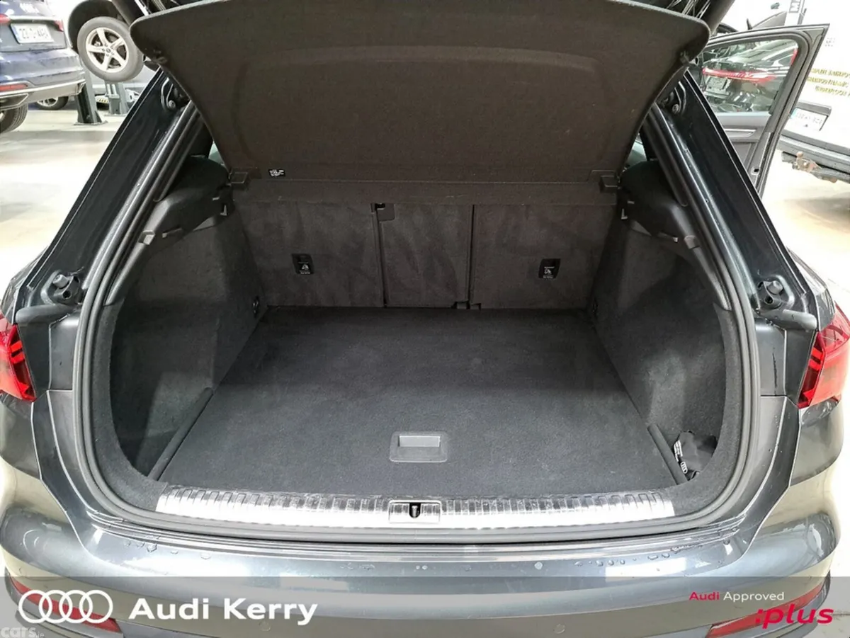 Audi Q3 SUV, Diesel, 2023, Grey