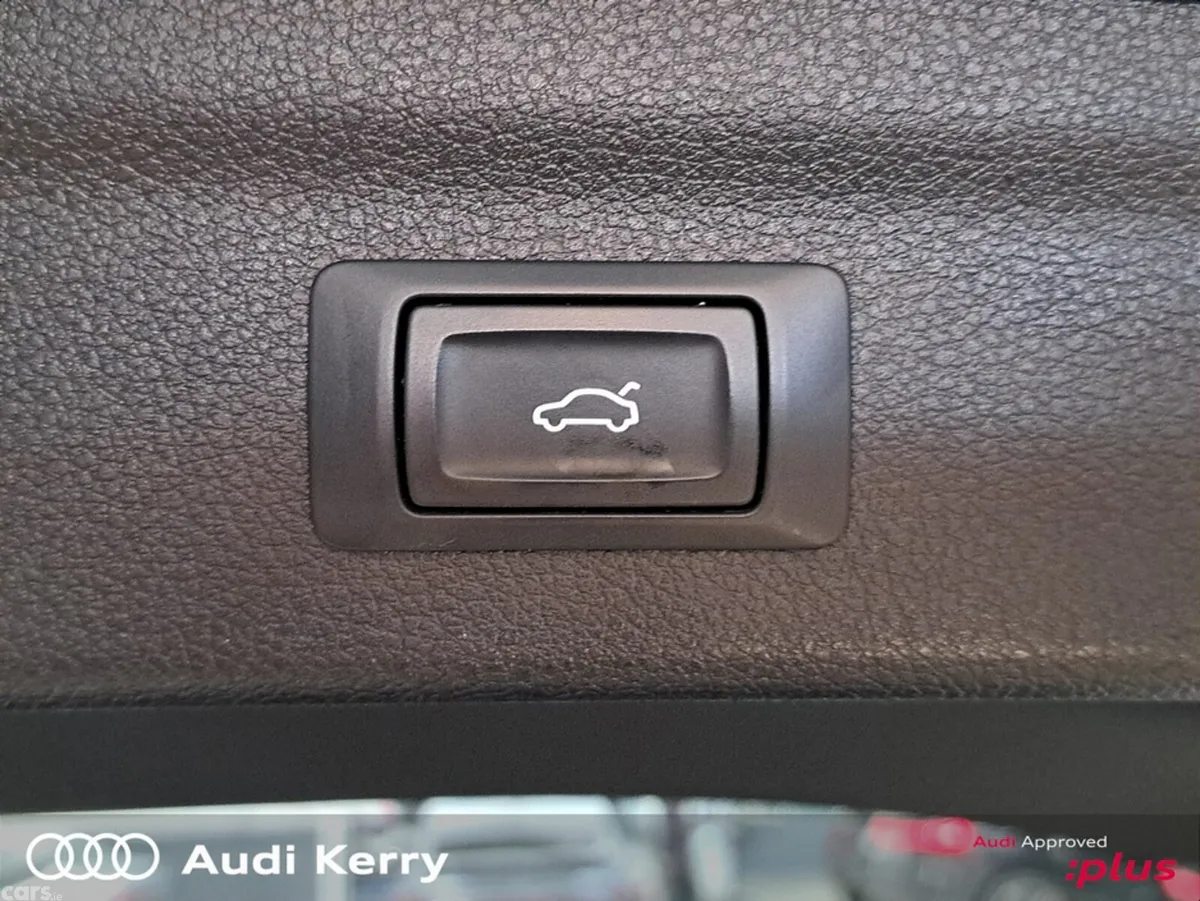 Audi Q3 SUV, Diesel, 2023, Grey