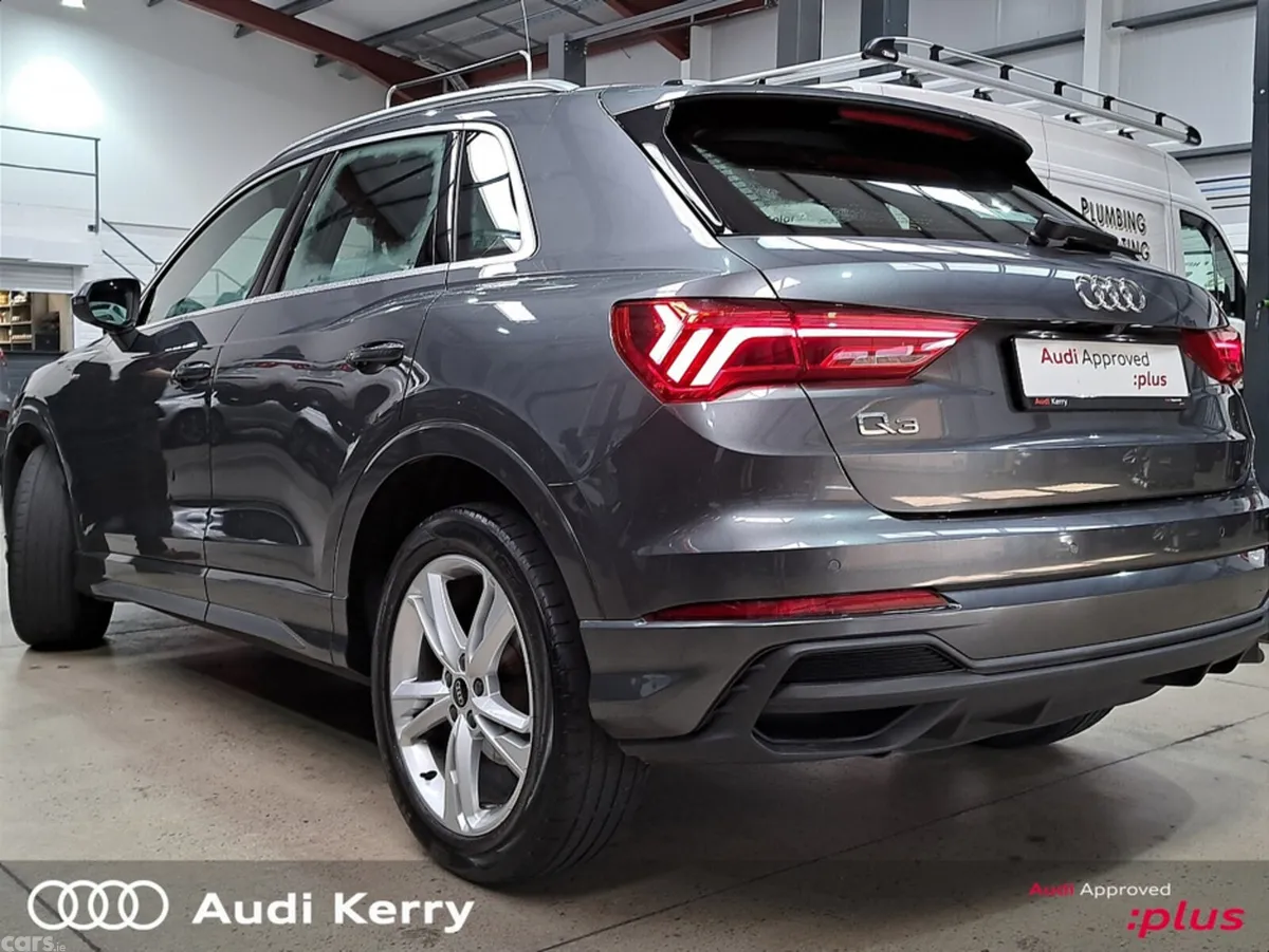 Audi Q3 SUV, Diesel, 2023, Grey