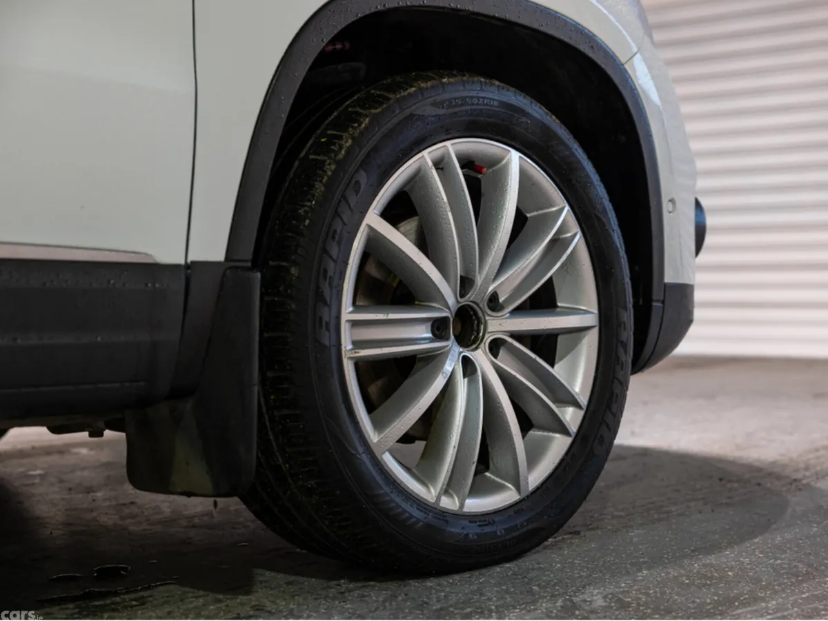 Volkswagen Tiguan Estate, Diesel, 2016, White