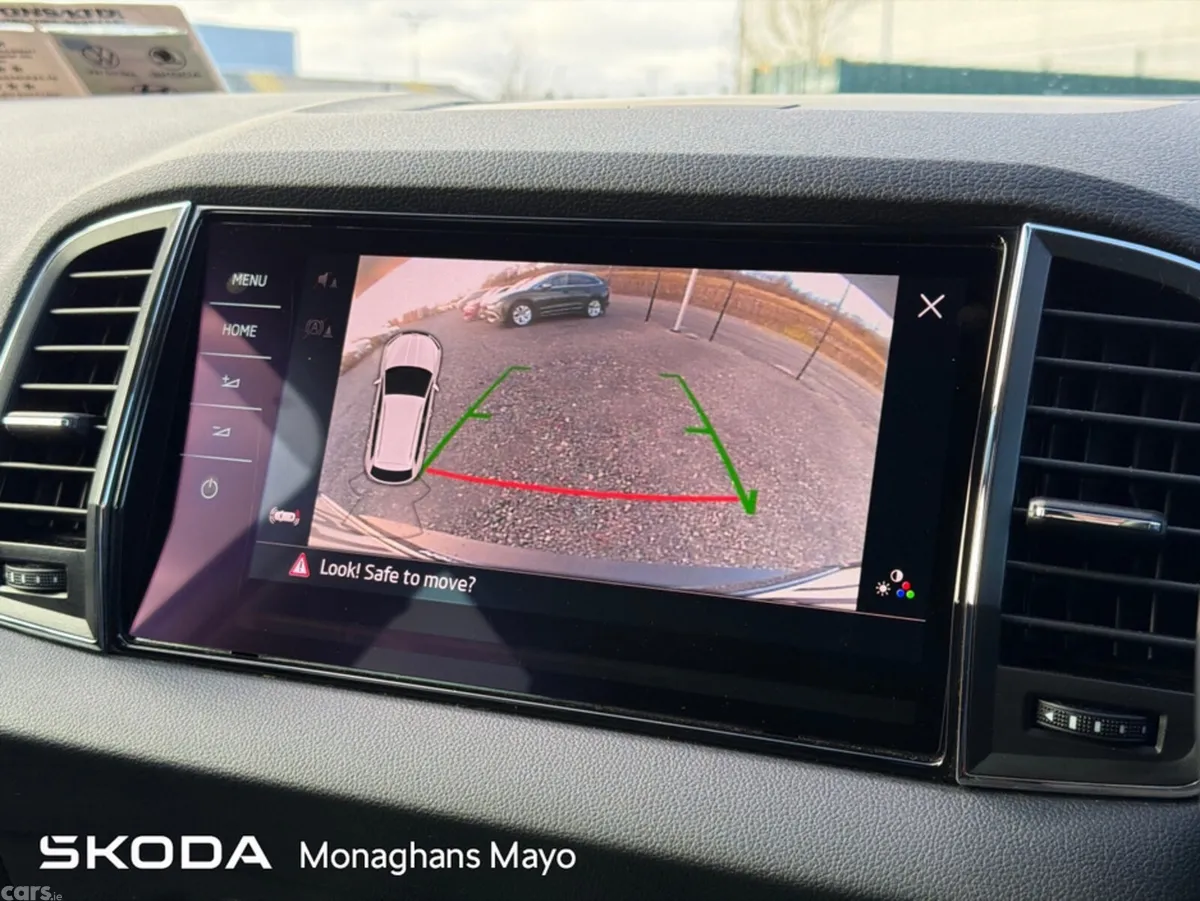 Skoda Karoq Estate, Diesel, 2019, Grey