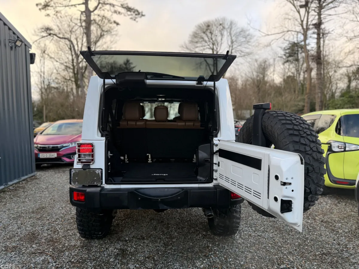 Jeep Wrangler SUV, Petrol, 2014, White
