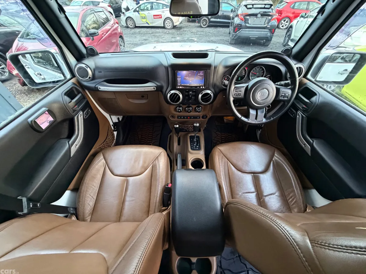 Jeep Wrangler SUV, Petrol, 2014, White