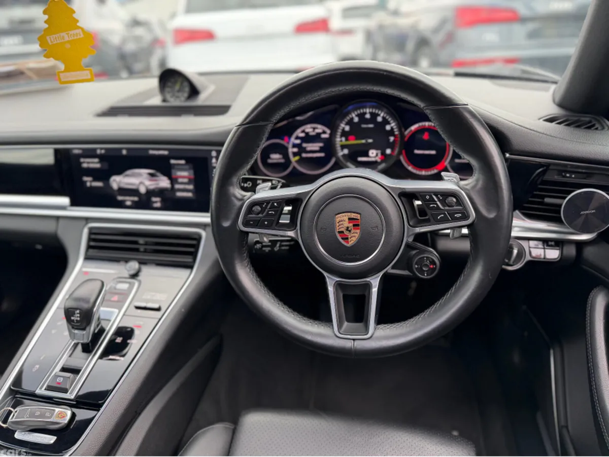Porsche Panamera Estate, Petrol Hybrid, 2020, Black