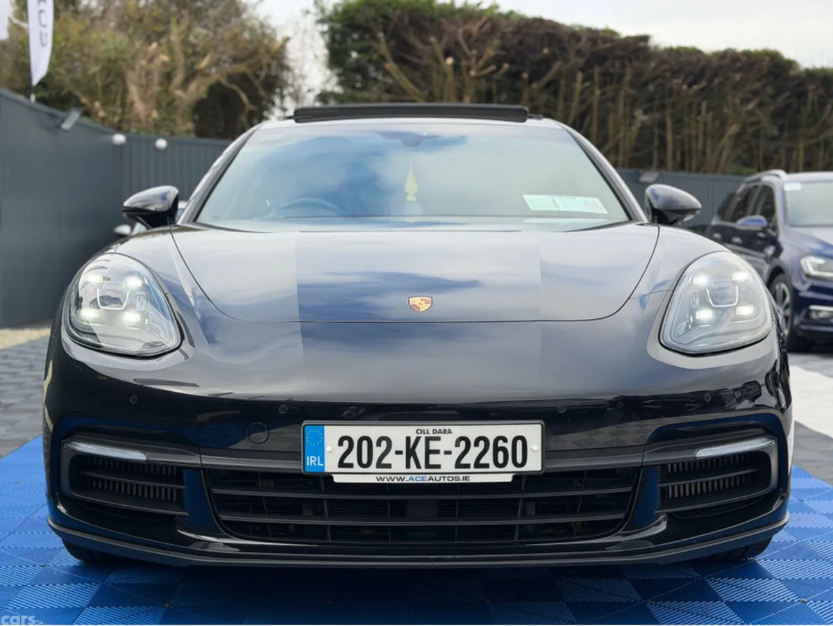 Porsche Panamera Estate, Petrol Plug-in Hybrid, 2020, Black