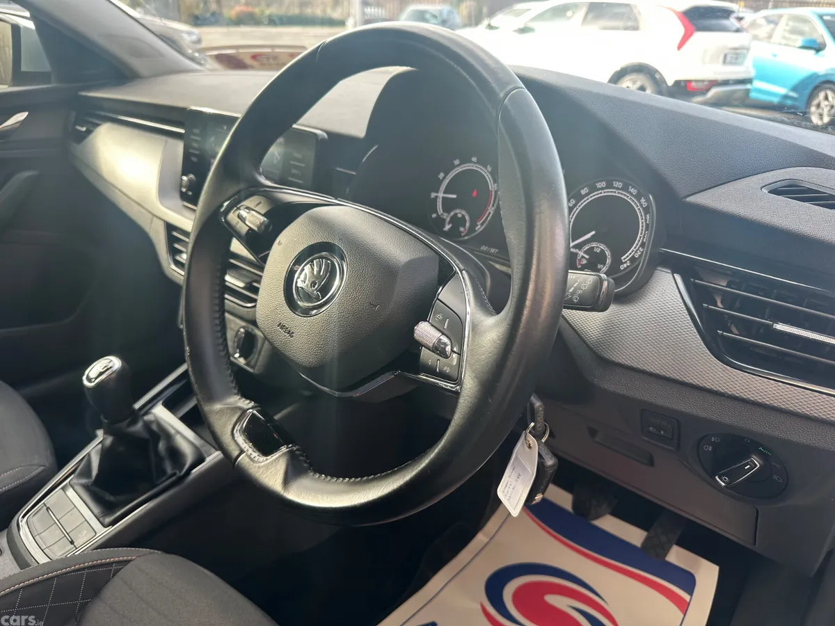 Skoda Scala Hatchback, Petrol, 2022, Grey
