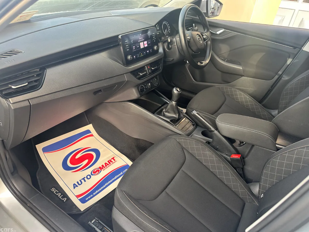 Skoda Scala Hatchback, Petrol, 2022, Grey