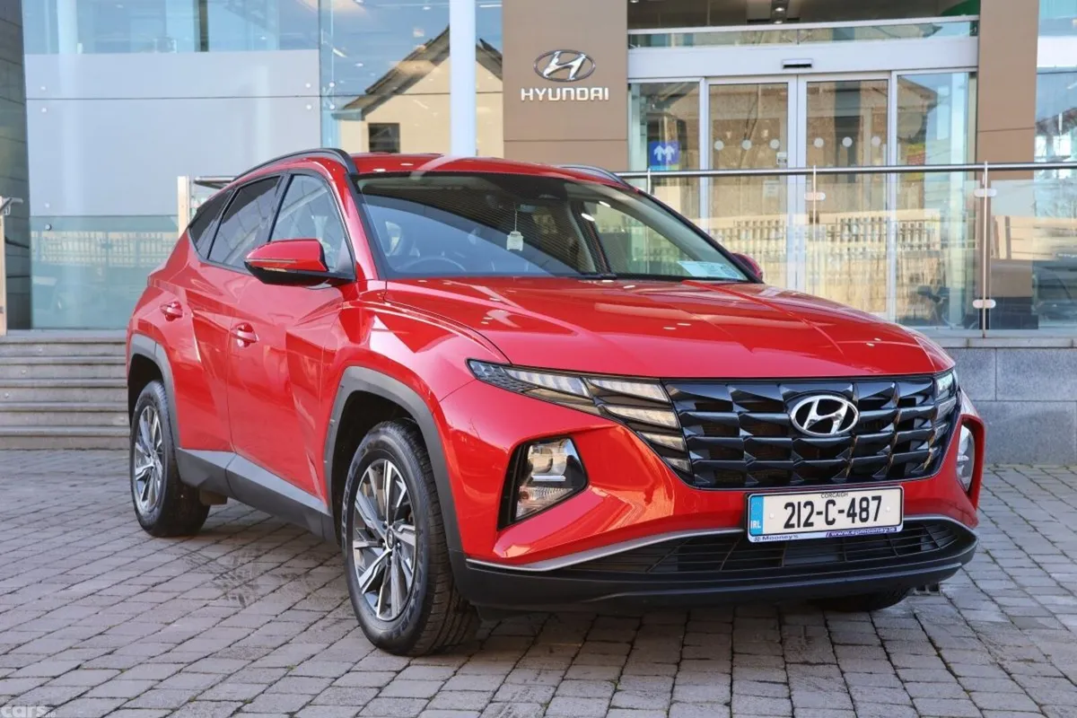 Hyundai Tucson SUV, Petrol Hybrid, 2021, Red