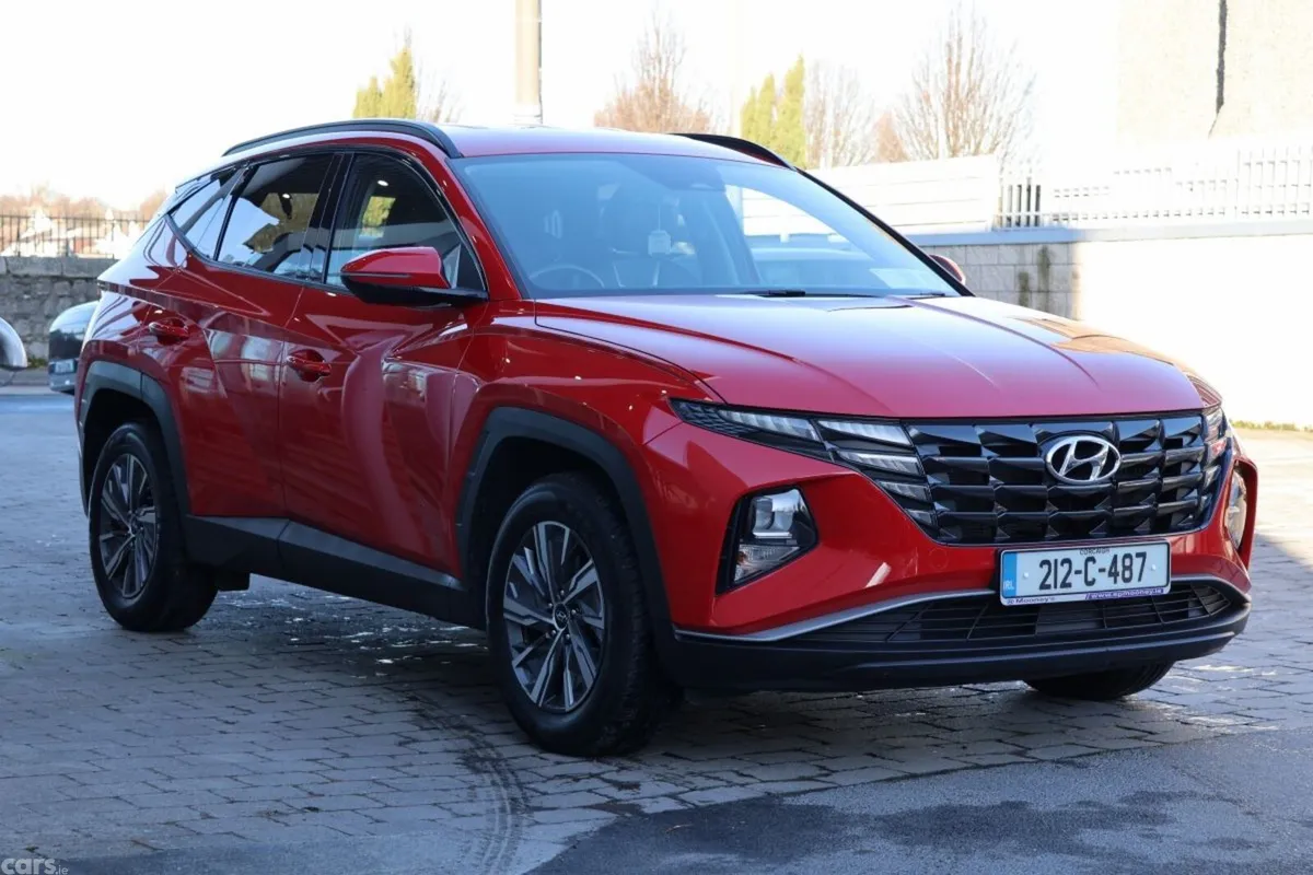 Hyundai Tucson SUV, Petrol Hybrid, 2021, Red