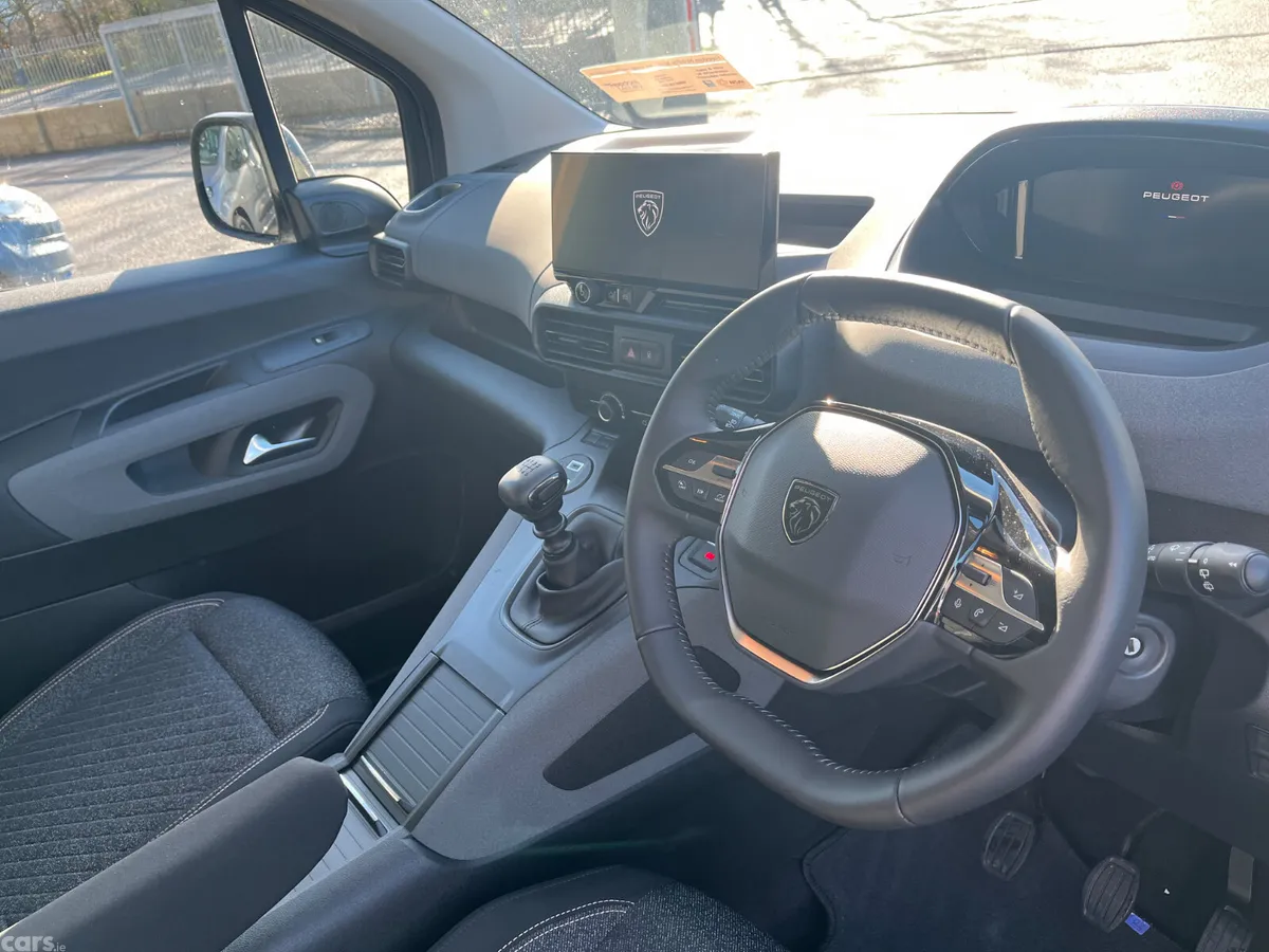 Peugeot Rifter MPV, Diesel, 2027, Silver
