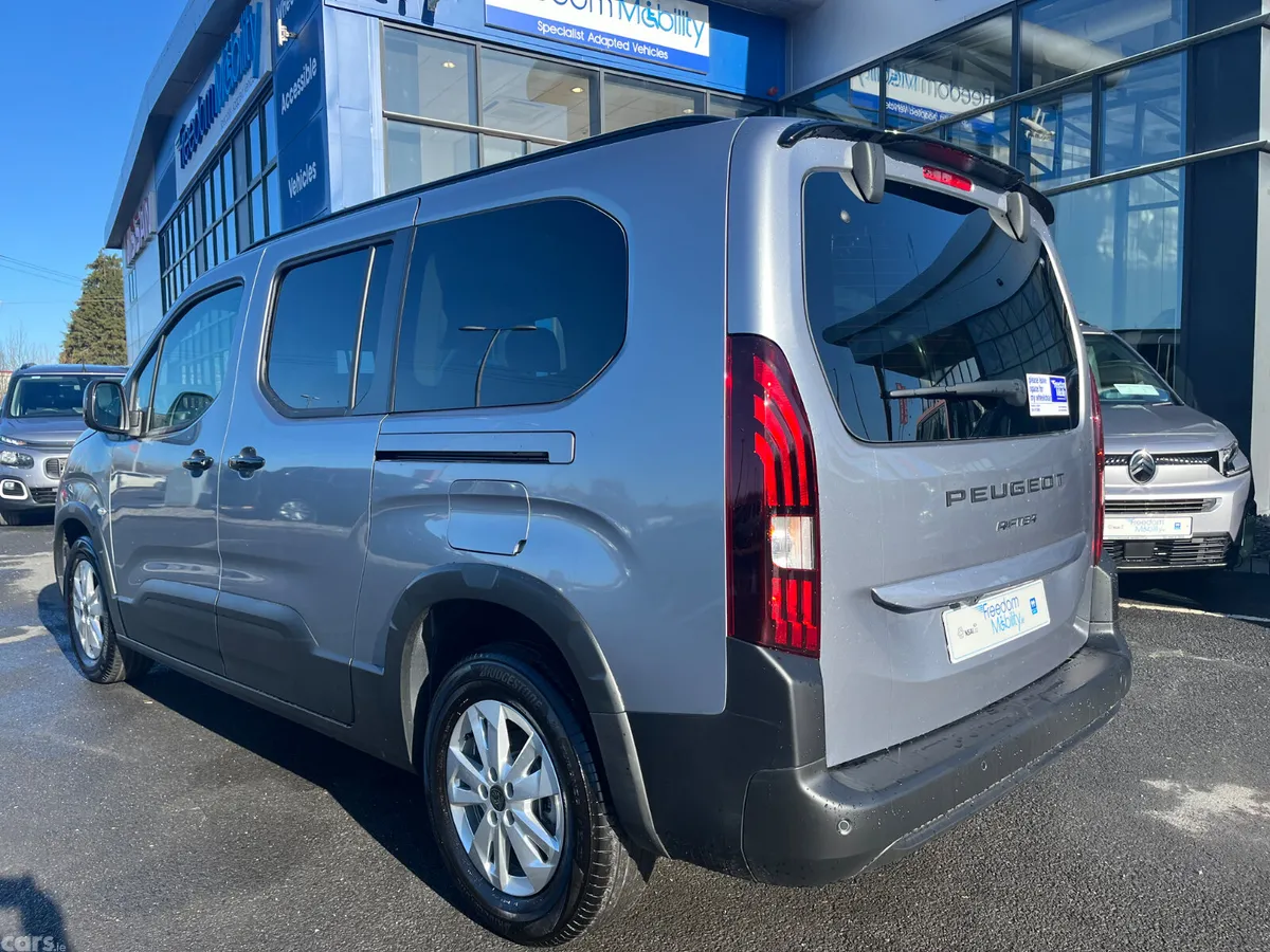 Peugeot Rifter MPV, Diesel, 2027, Silver