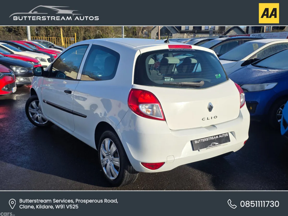 Renault Clio Hatchback, Unknown, 2012, White