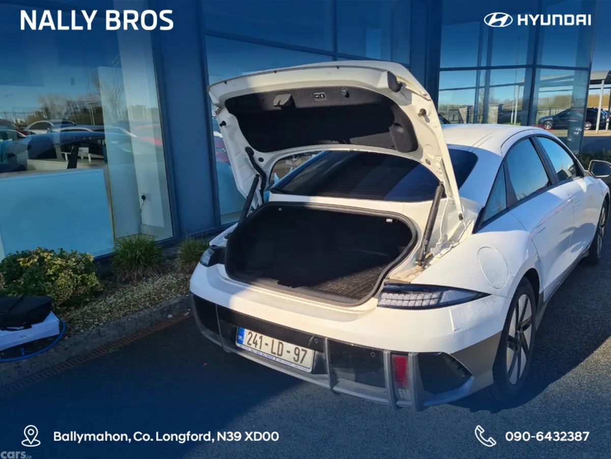 Hyundai IONIQ 6 Saloon, Electric, 2024, White