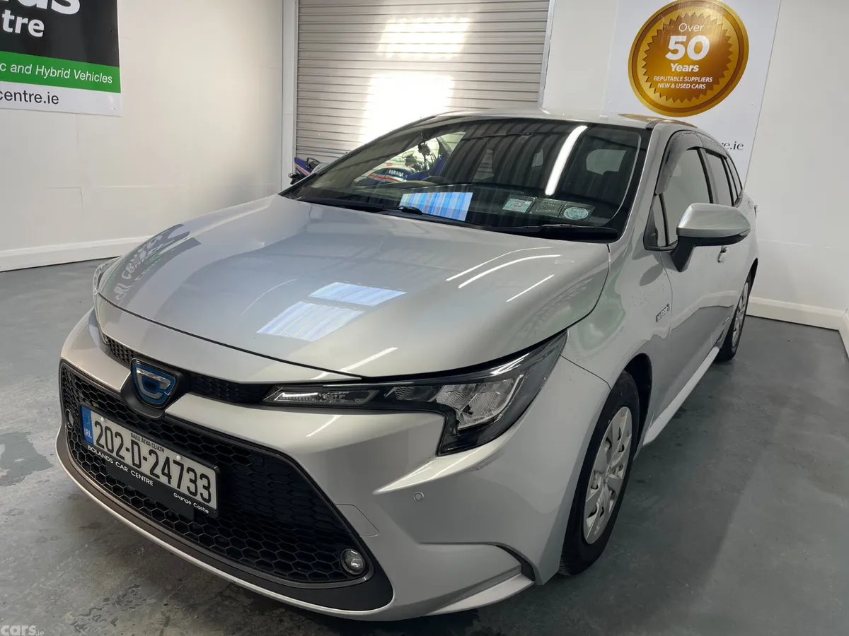 Toyota Corolla Estate, Petrol Hybrid, 2020, Silver