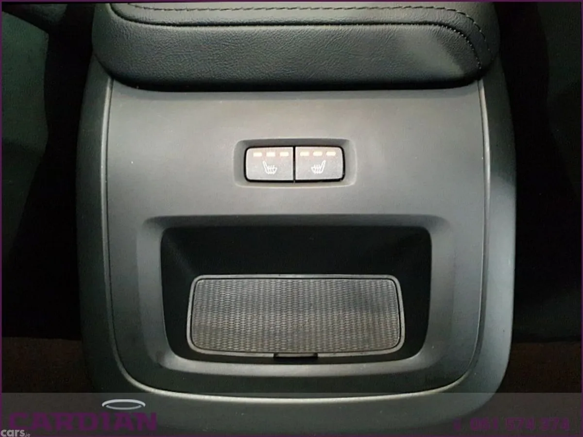 Volvo XC60 SUV, Petrol Hybrid, 2025, Grey