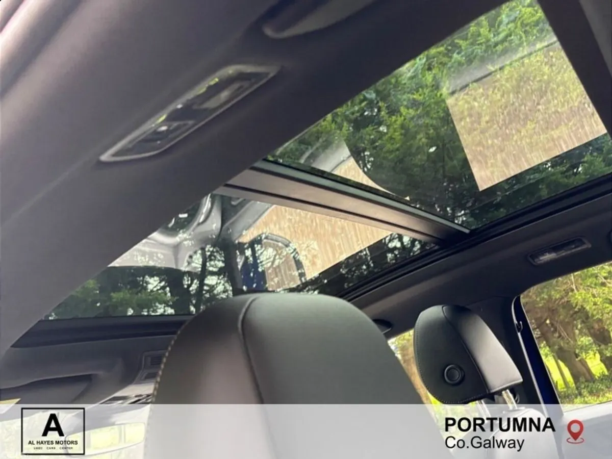 Volkswagen T-Roc SUV, Petrol, 2023, Blue
