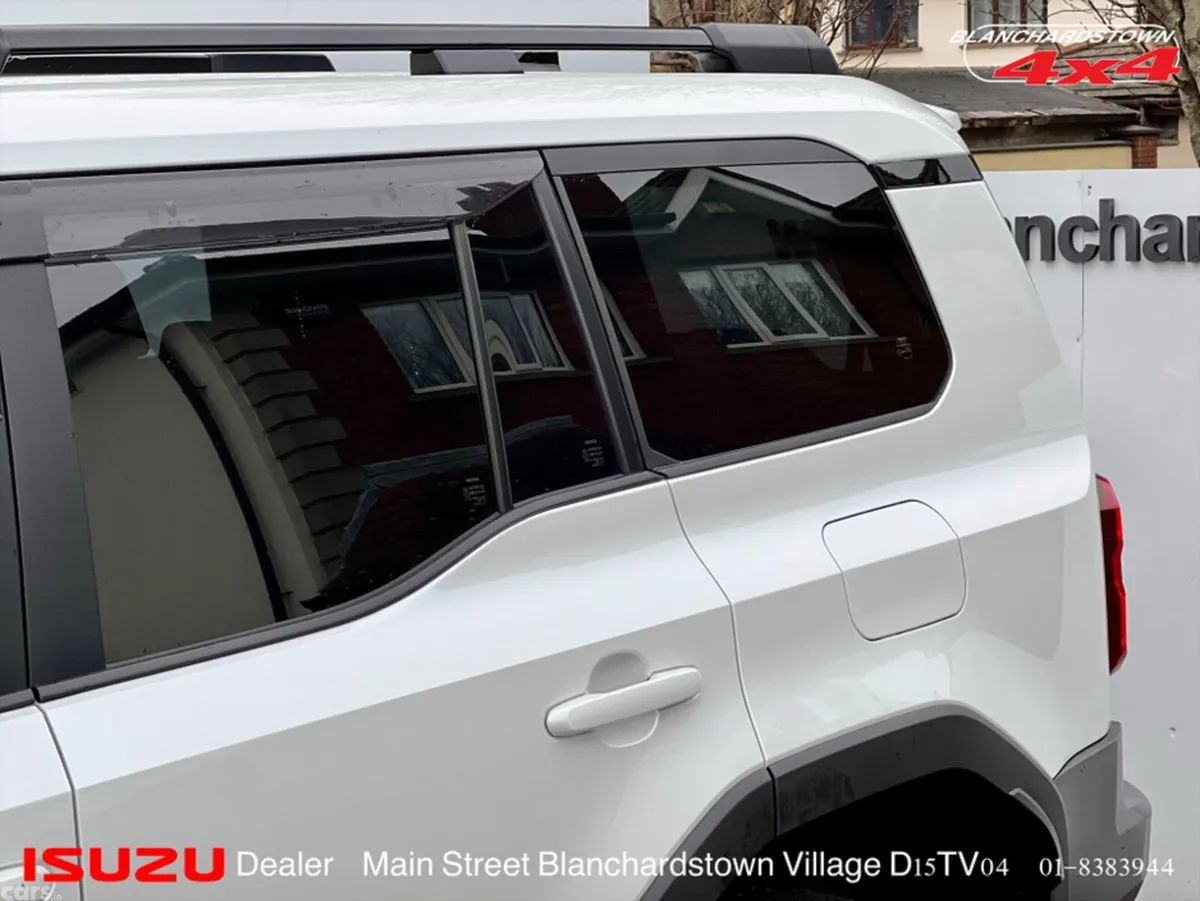 Toyota Land Cruiser SUV, Diesel, 2024, White
