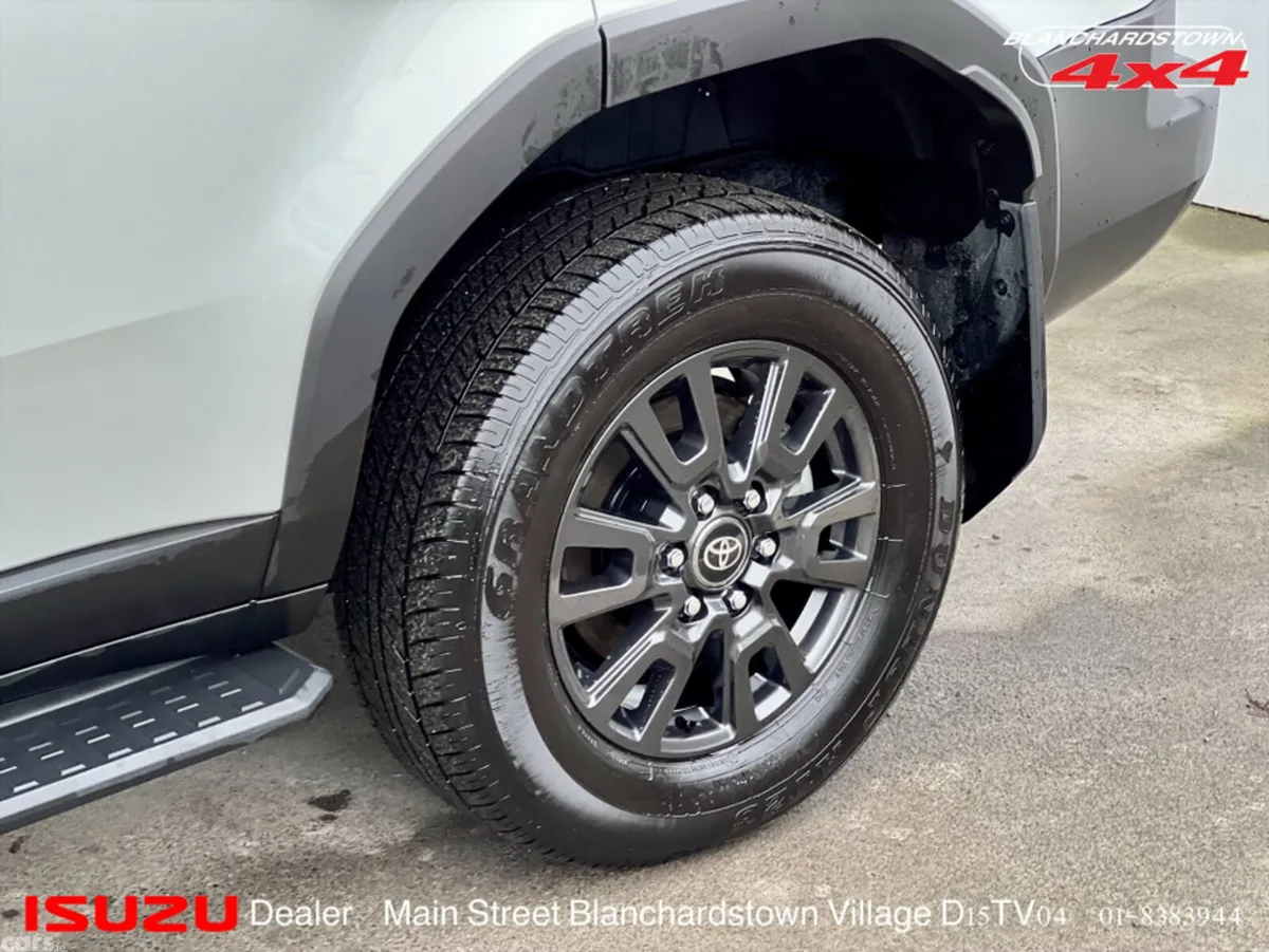 Toyota Land Cruiser SUV, Diesel, 2024, White