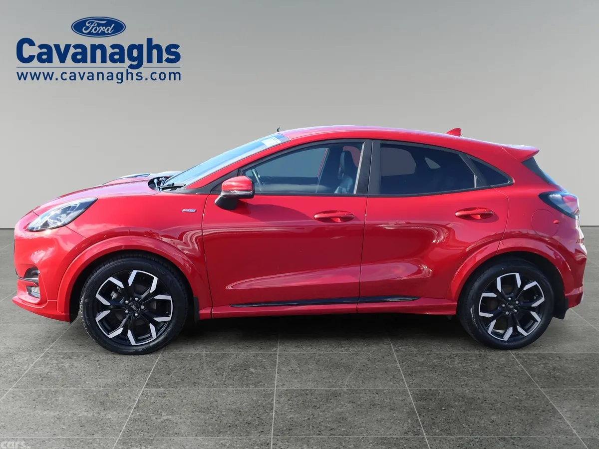 Ford Puma MPV, Petrol Hybrid, 2022, Red