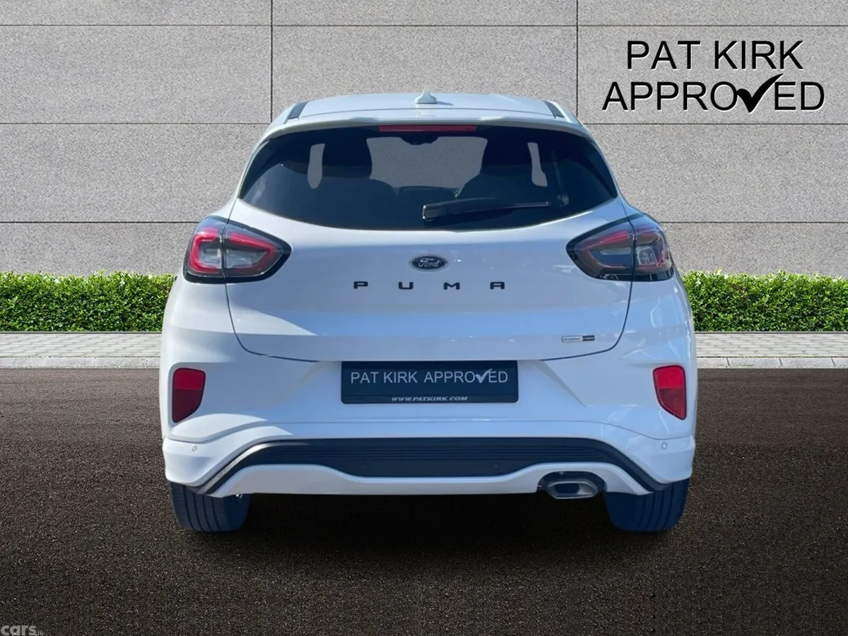 Ford Puma Hatchback, Petrol, 2024, White
