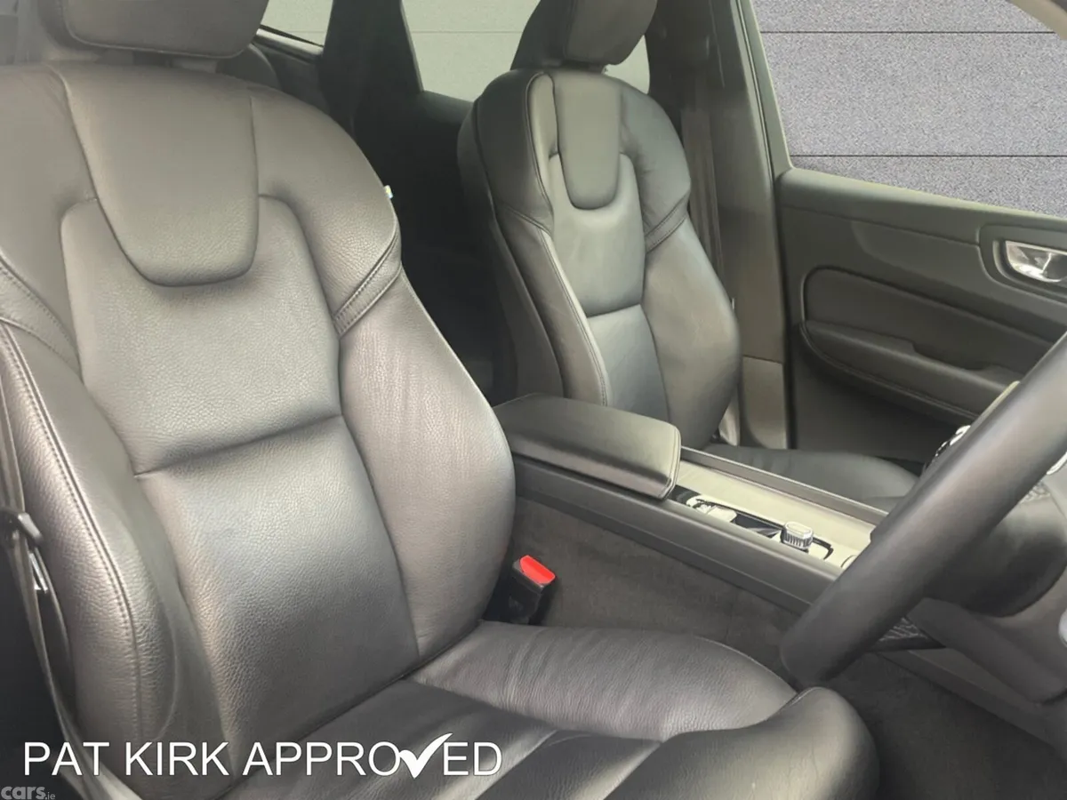 Volvo XC60 Estate, Diesel, 2023, White