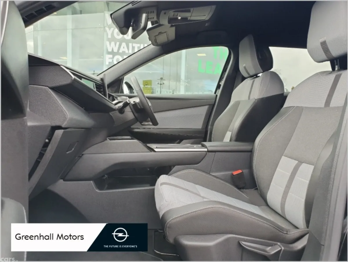 Opel Grandland SUV, Petrol Hybrid, 2025, Black