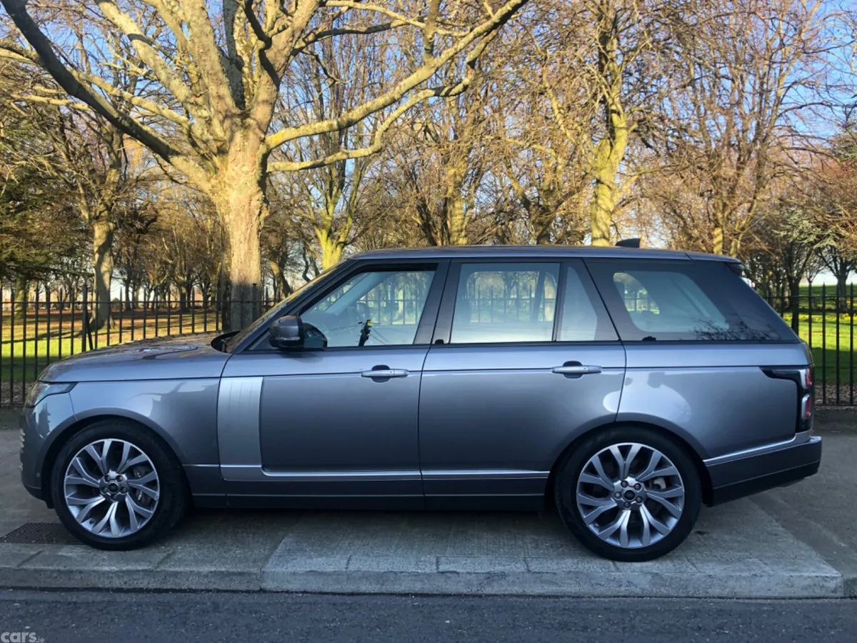 Land Rover Range Rover SUV, Petrol Plug-in Hybrid, 2019, Grey