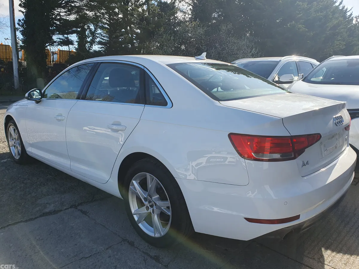 Audi A4 Saloon, Petrol, 2016, White