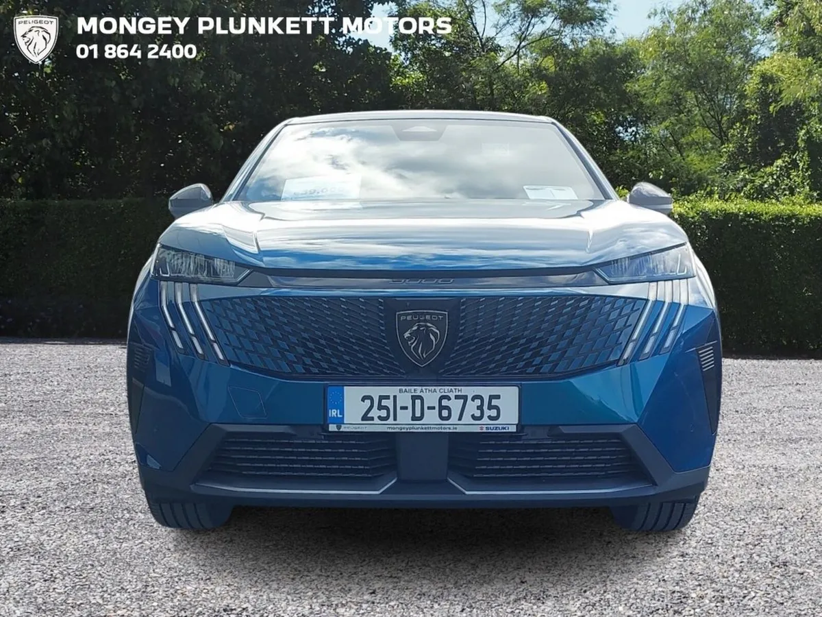 Peugeot 3008 MPV, Petrol, 2025, Blue