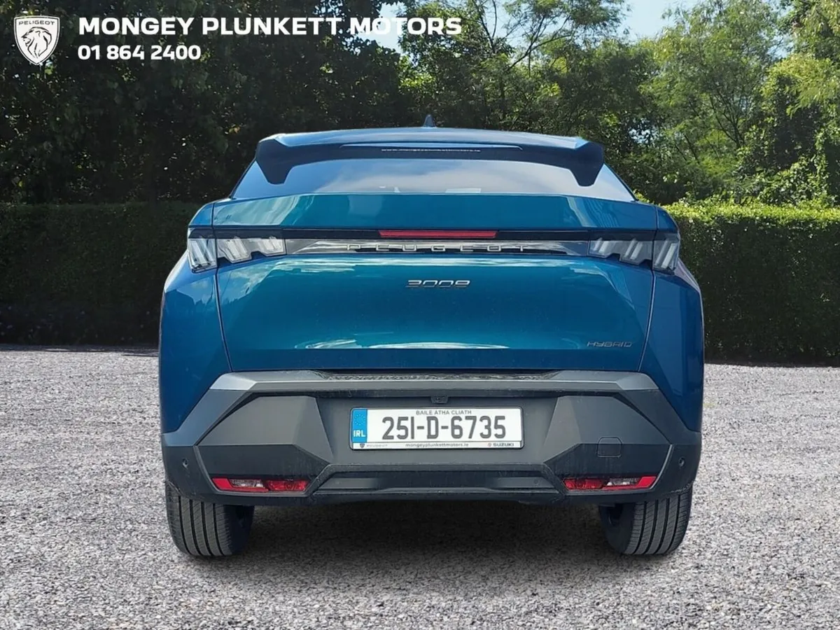Peugeot 3008 MPV, Petrol, 2025, Blue