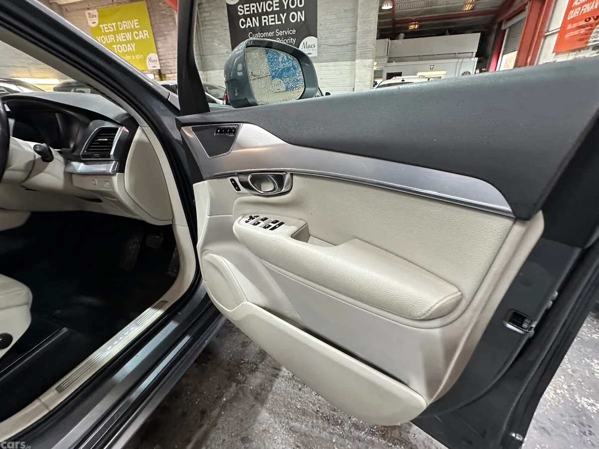 Volvo XC90 SUV, Diesel, 2018, Grey