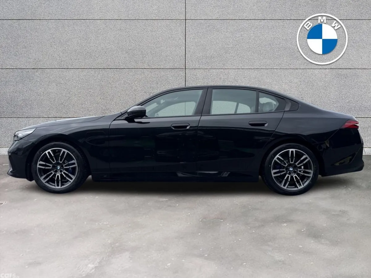 BMW 5-Series Saloon, Petrol Plug-in Hybrid, 2026, Black