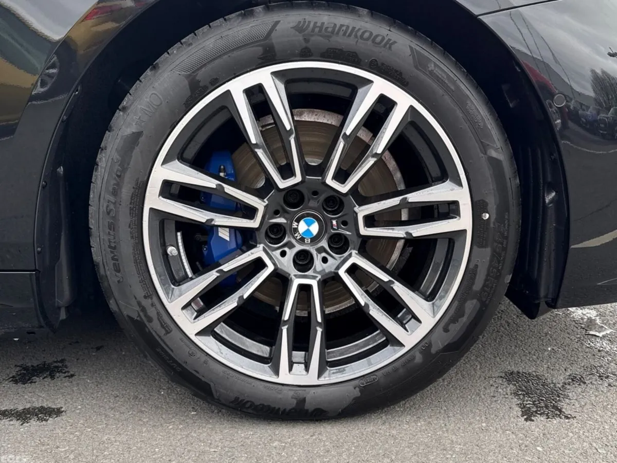 BMW 5-Series Saloon, Petrol Plug-in Hybrid, 2026, Black