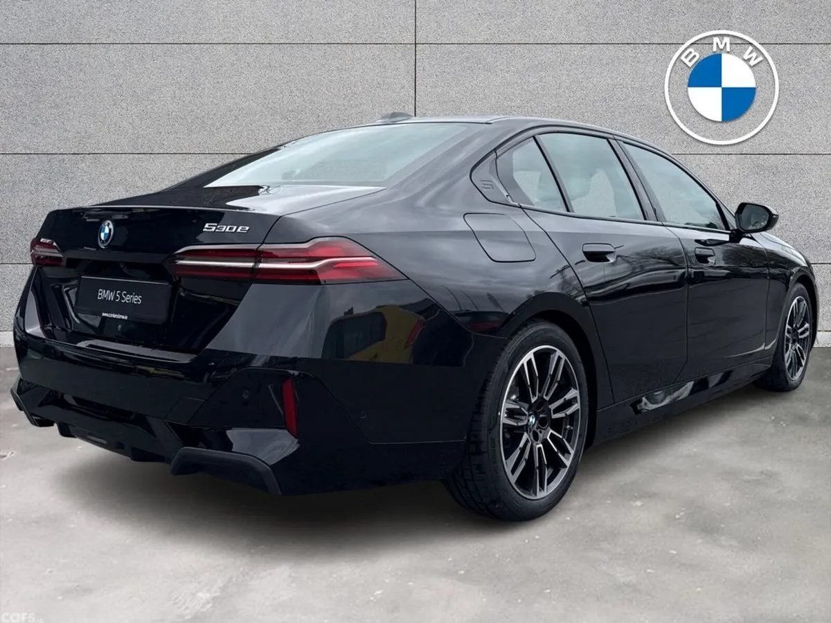 BMW 5-Series Saloon, Petrol Plug-in Hybrid, 2026, Black