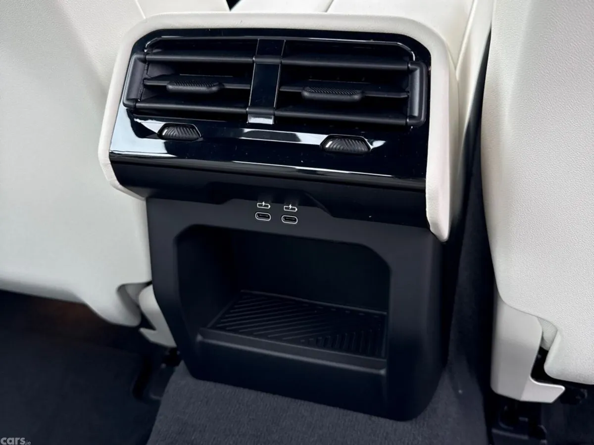 BMW 5-Series Saloon, Petrol Plug-in Hybrid, 2026, Black