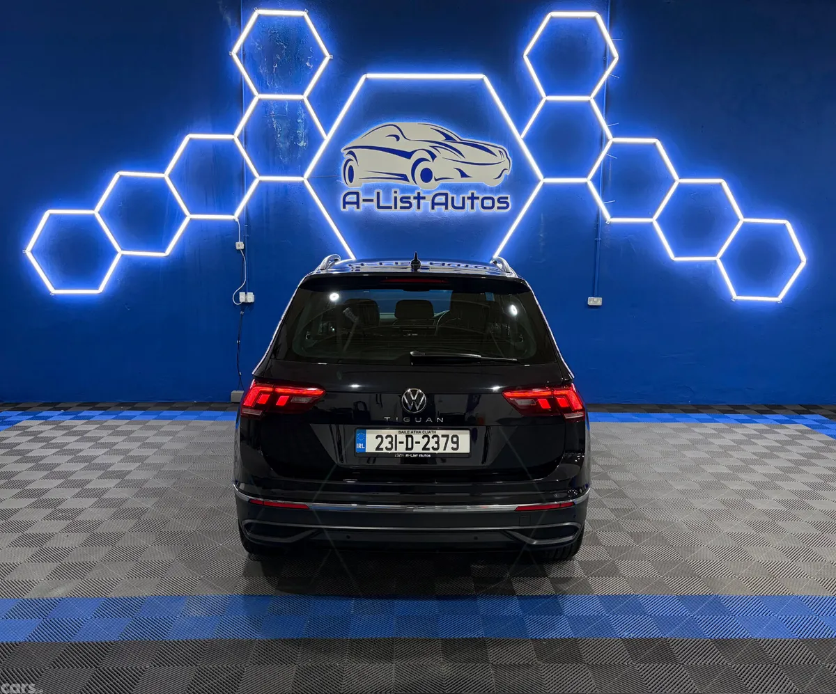 Volkswagen Tiguan SUV, Diesel, 2023, Black