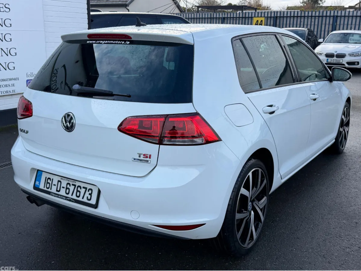 Volkswagen Golf Hatchback, Petrol, 2016, White