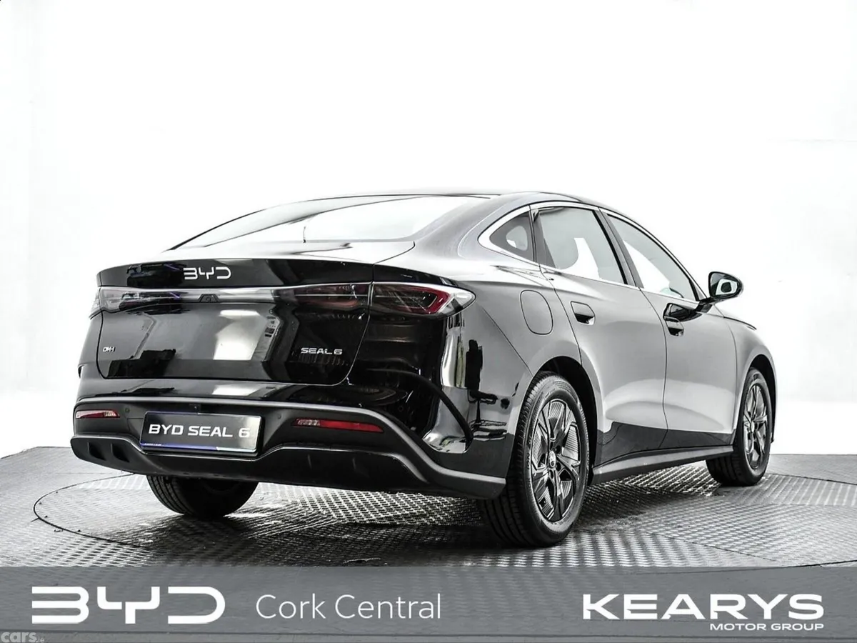 BYD Seal 6 Saloon, Petrol Plug-in Hybrid, 2027, Black