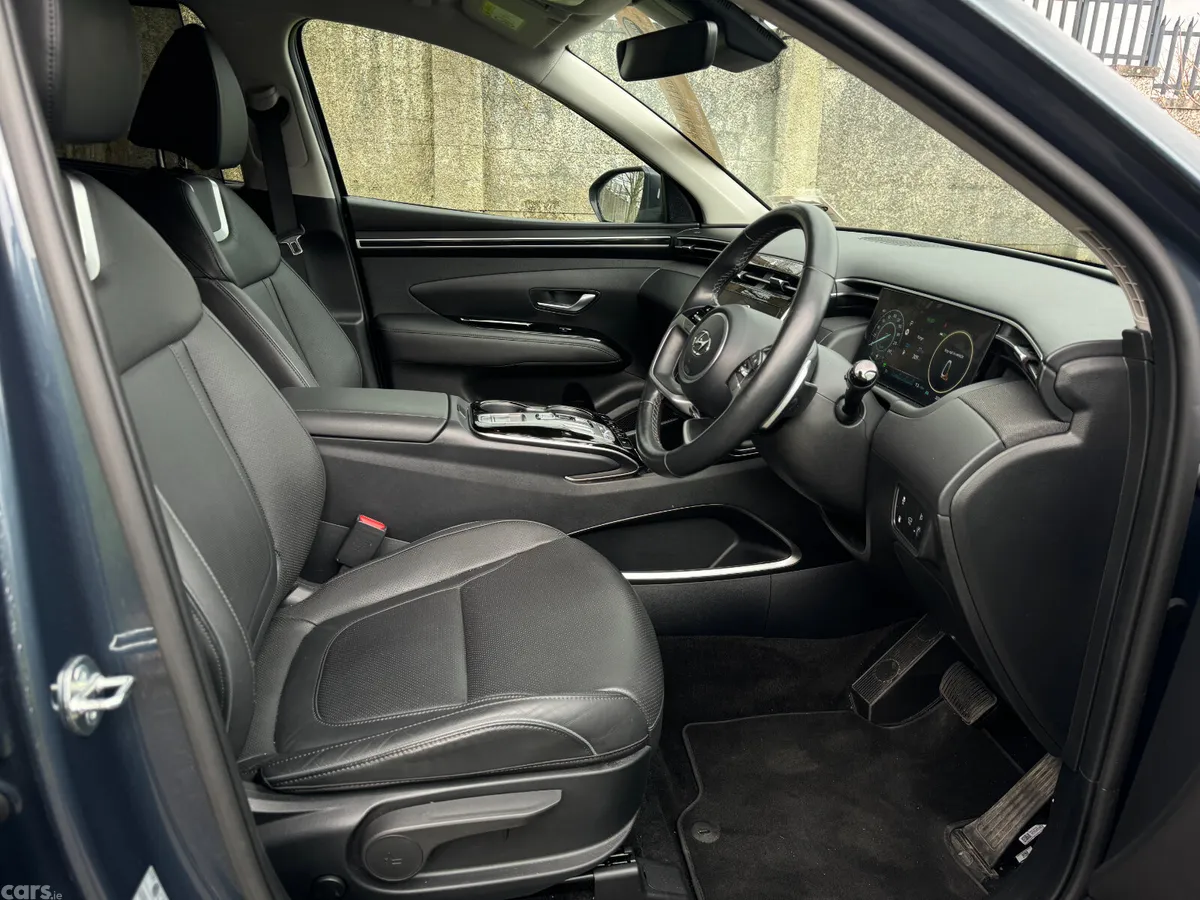 Hyundai Tucson SUV, Petrol Plug-in Hybrid, 2024, Blue