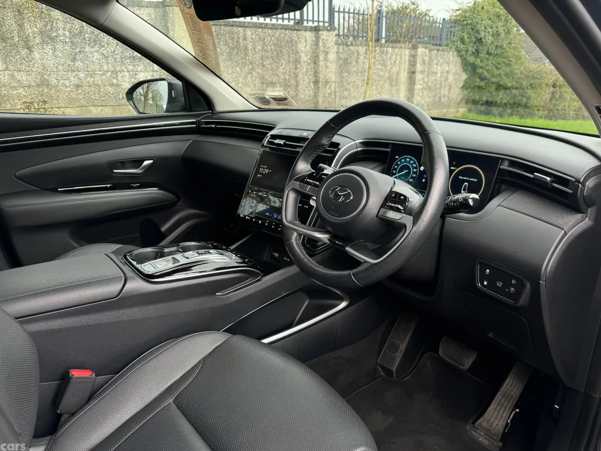 Hyundai Tucson SUV, Petrol Plug-in Hybrid, 2024, Blue