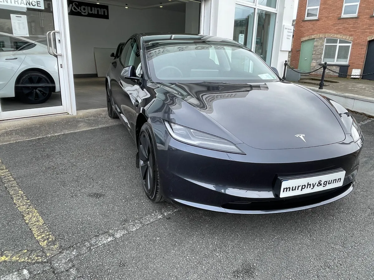 Tesla Model 3 Saloon, Electric, 2025, Grey