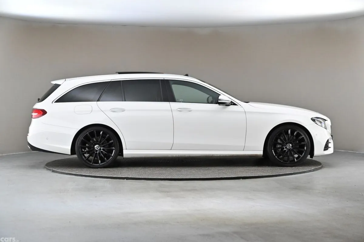 Mercedes-Benz E-Class Estate, Diesel, 2018, White
