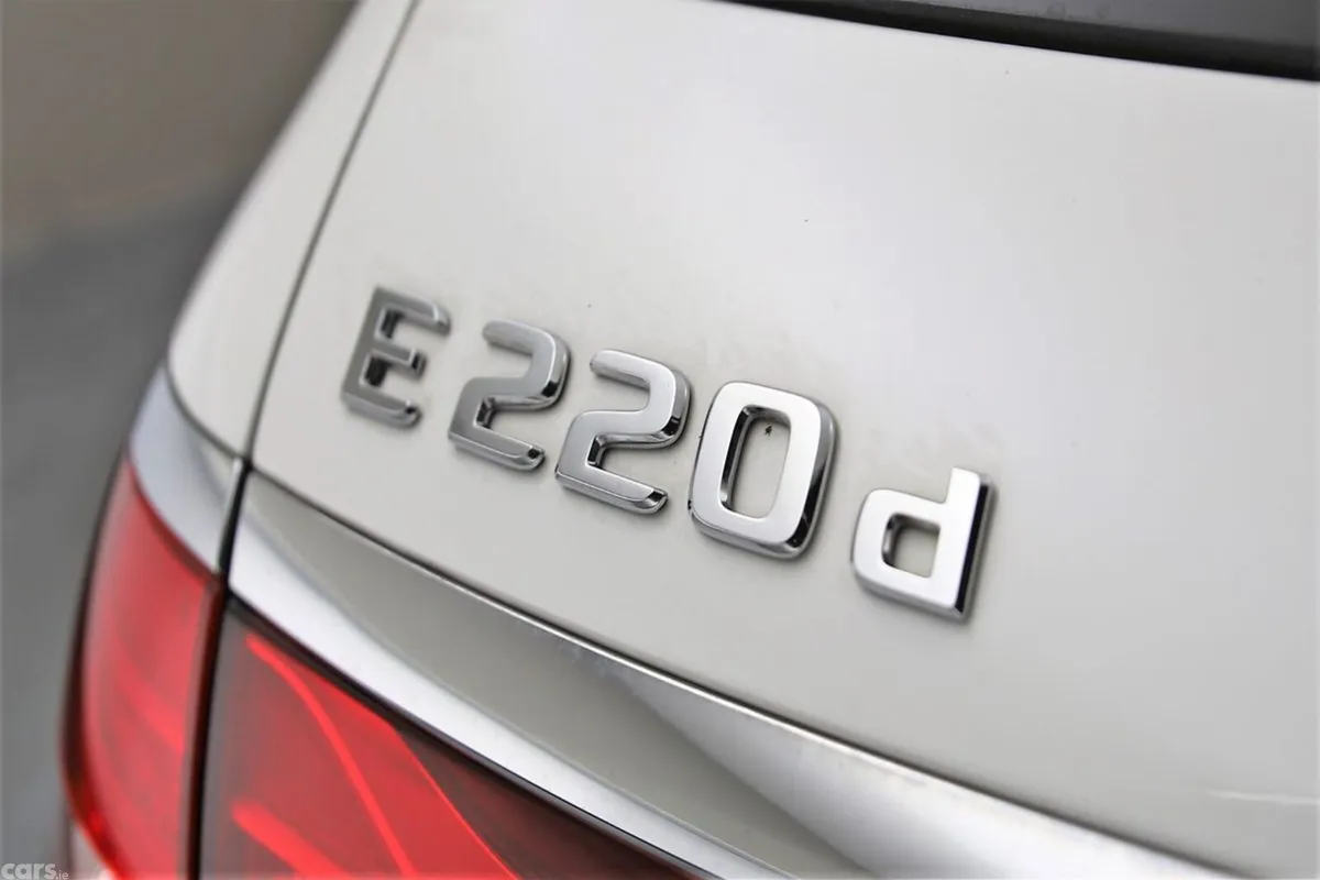 Mercedes-Benz E-Class Estate, Diesel, 2018, White
