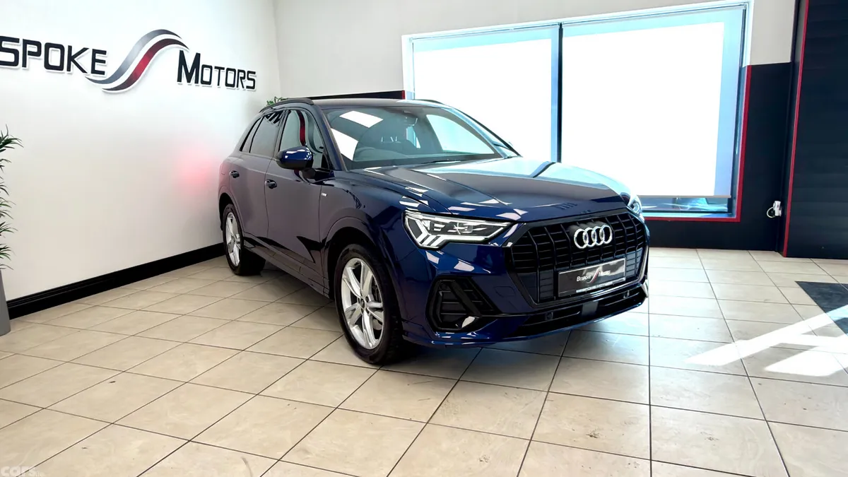 Audi Q3 SUV, Petrol Plug-in Hybrid, 2023, Blue
