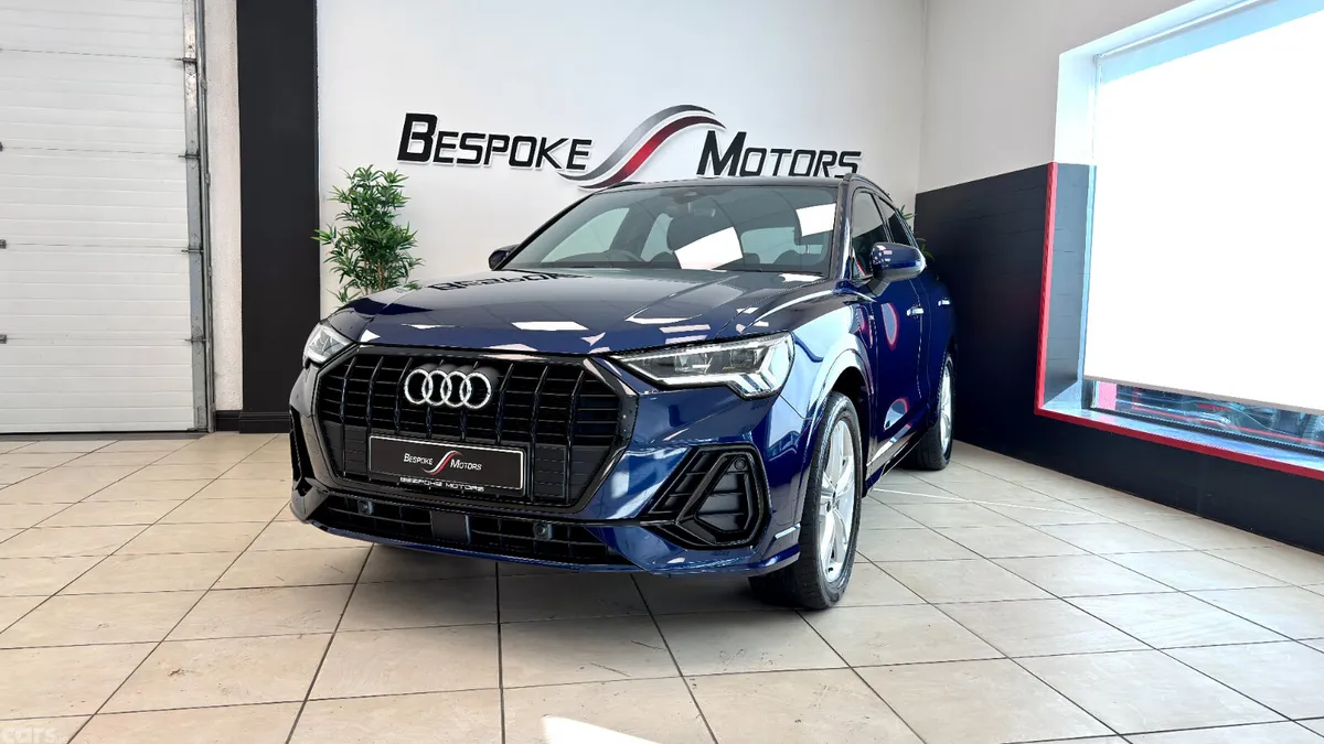 Audi Q3 SUV, Petrol Plug-in Hybrid, 2023, Blue
