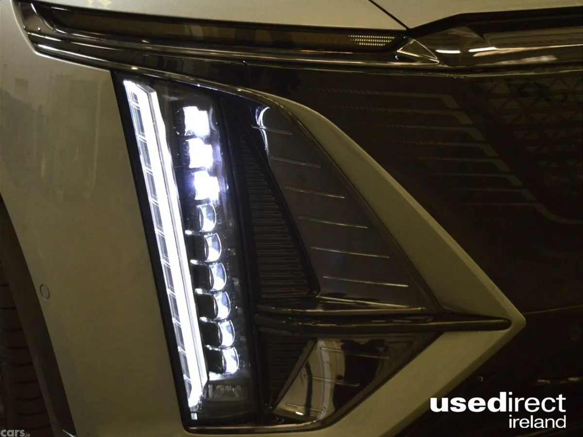 Cadillac Lyriq Hatchback, Electric, 2026, Silver