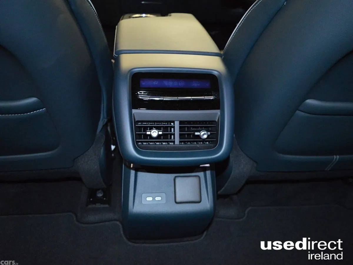 Cadillac Lyriq Hatchback, Electric, 2026, Silver