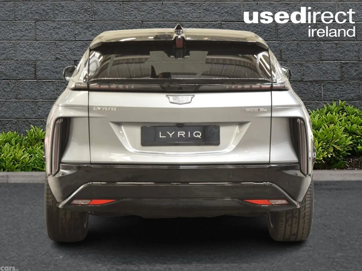 Cadillac Lyriq Hatchback, Electric, 2026, Silver